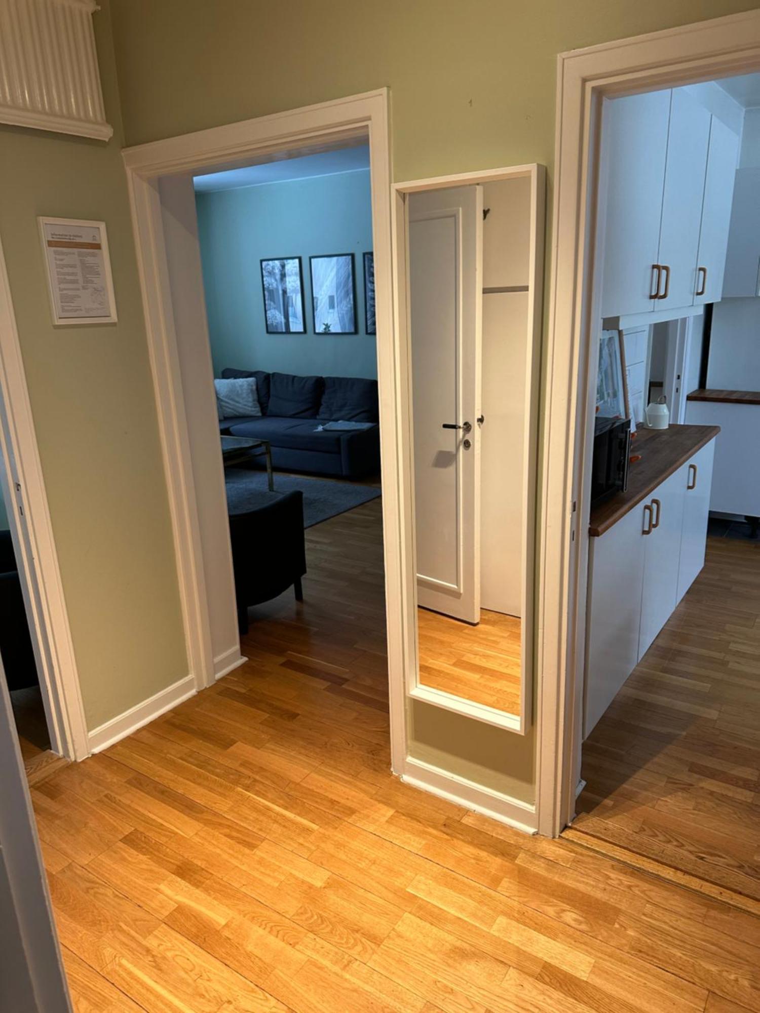 Ferienwohnung Flatin Erbjuder Laegenheter I Soedra Stockholm Exterior foto