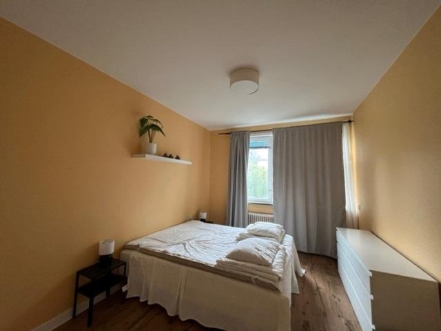 Ferienwohnung Flatin Erbjuder Laegenheter I Soedra Stockholm Exterior foto